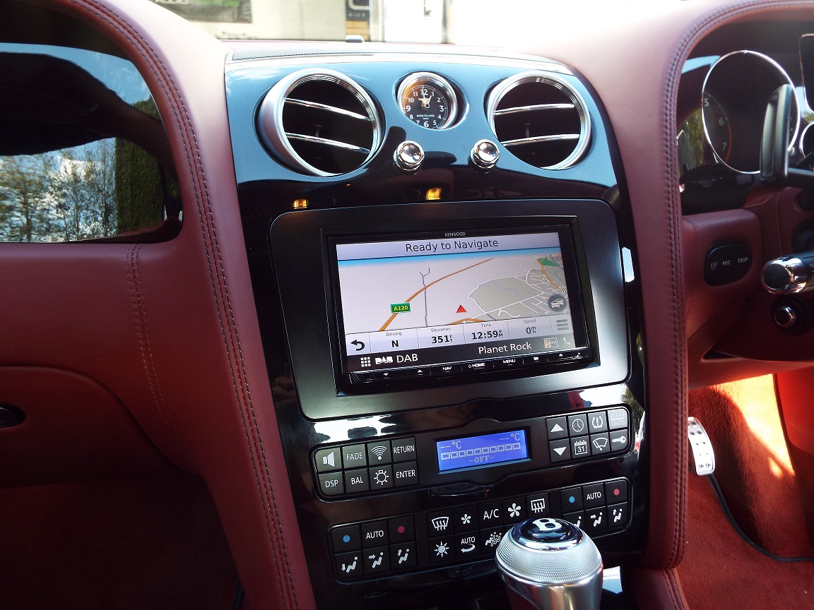 Aftermarket Apple CarPlay Upgrade for Bentley Continental GT and Flying Spur